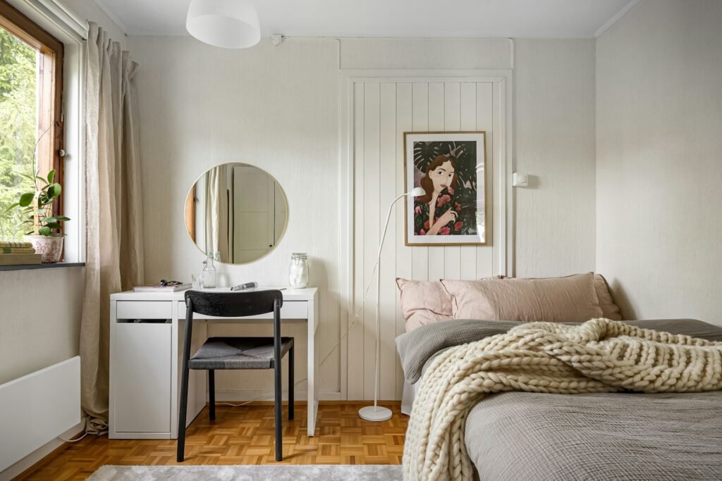 Cozy Home Decor Ideas for a Boho Chic Interior: Create a Warm, Soulful Space You Love 10 alex tyson hzep7D40PpM unsplash