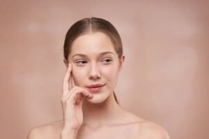 Read more about the article The Complete Skin Reset System: Clear Skin, Skin Care Routines, and Glow Up Tips