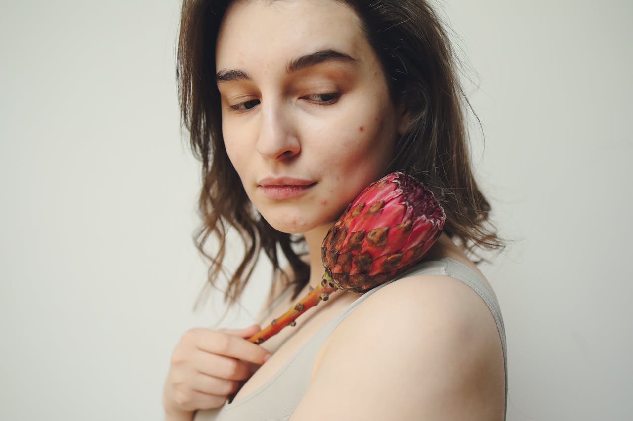 Read more about the article Hormonal Acne Healing Through Holistic Healing: How a Holistic Lifestyle Can Help You Clear Acne From Within